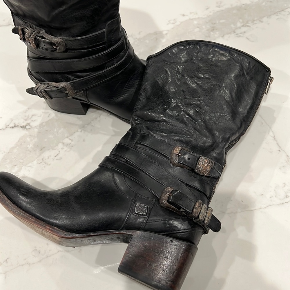 Freebird by Steven “Pikes” sz 10